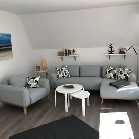 Holiday home Huss Mien Glueck-matrosenweg Dornum